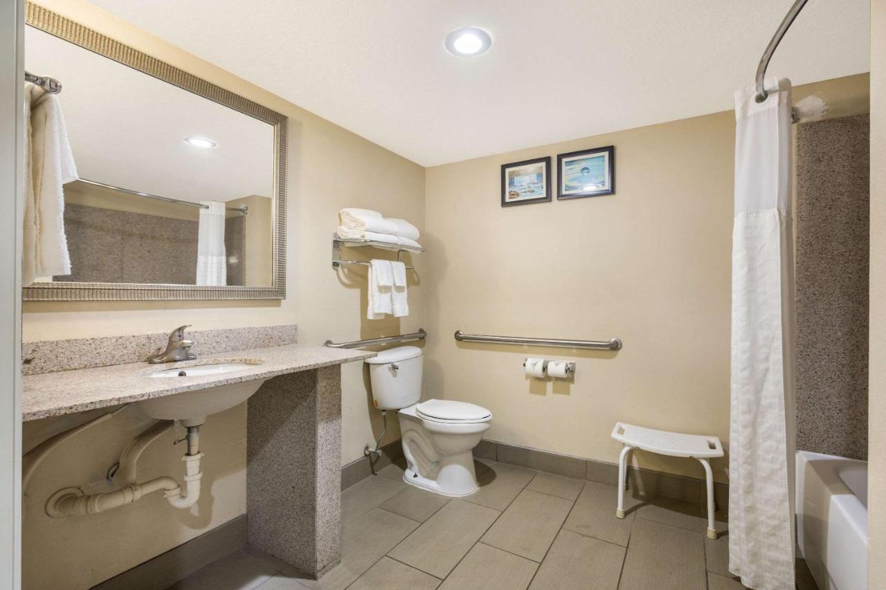 Comfort Suites Forsyth Near I-75 Dış mekan fotoğraf