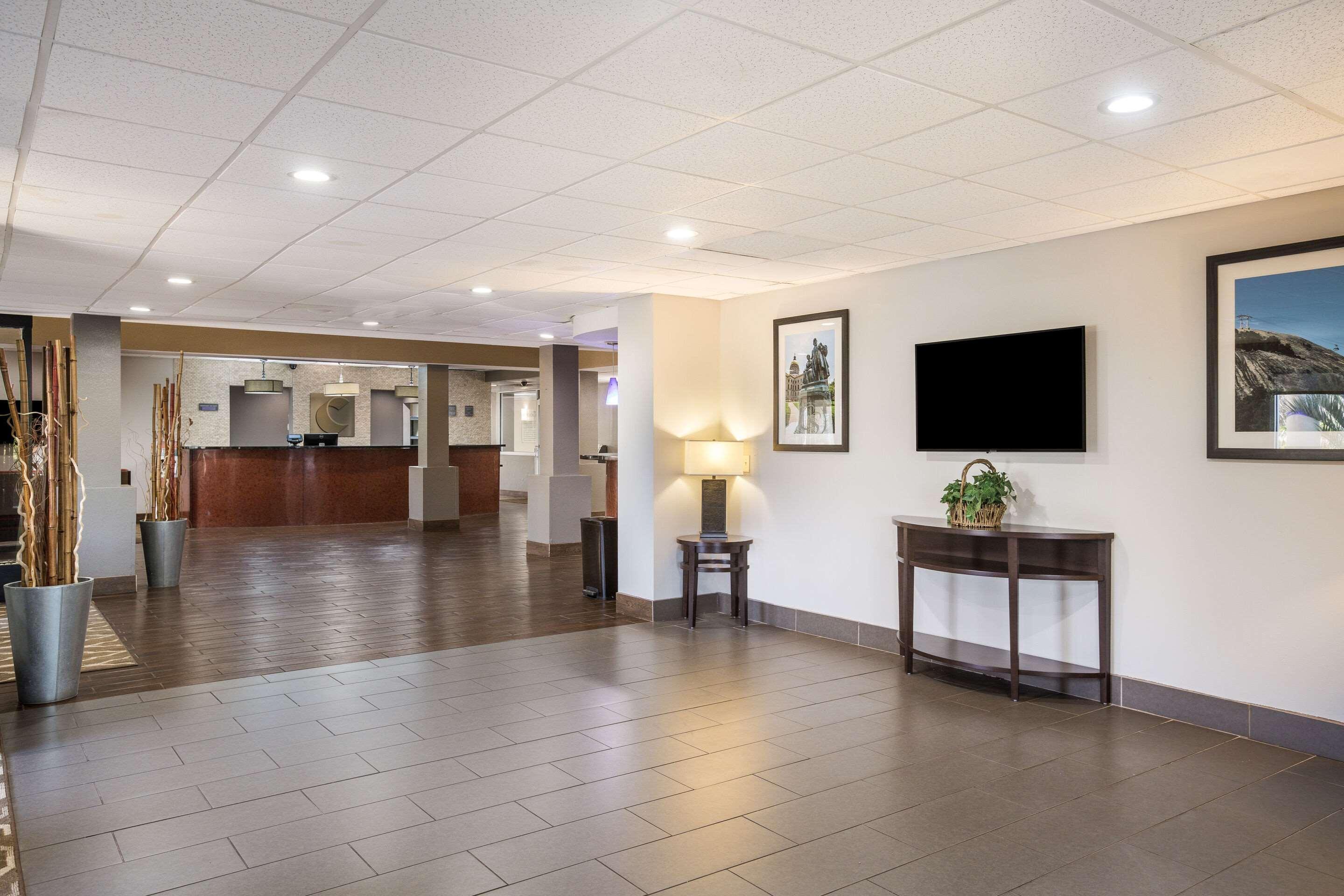 Comfort Suites Forsyth Near I-75 Dış mekan fotoğraf